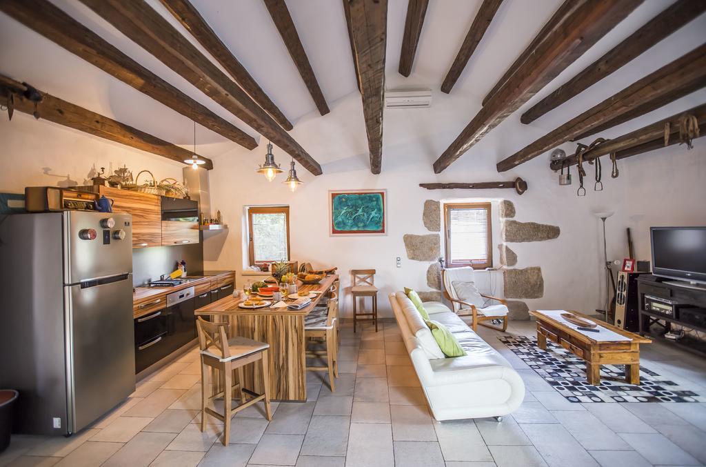 Apartments Villa Kras Krk Малинська Екстер'єр фото