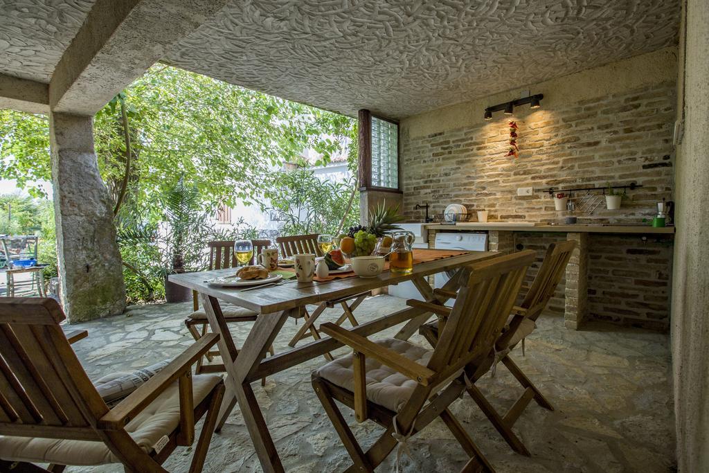 Apartments Villa Kras Krk Малинська Екстер'єр фото