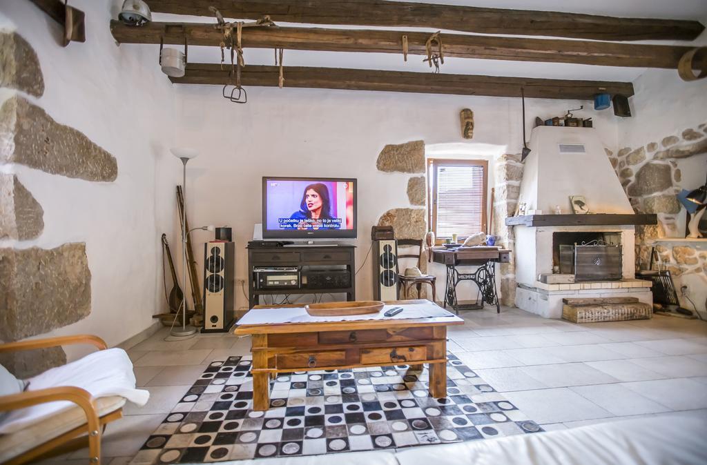 Apartments Villa Kras Krk Малинська Екстер'єр фото